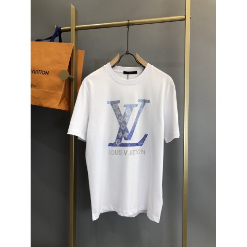 Camiseta Louis Vuitton LV com Corrente - P&B Griffe